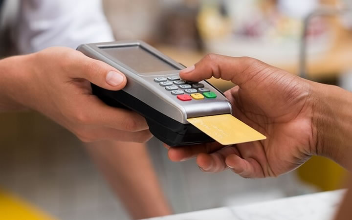 Como contratar a melhor maquininha de cartão de crédito?